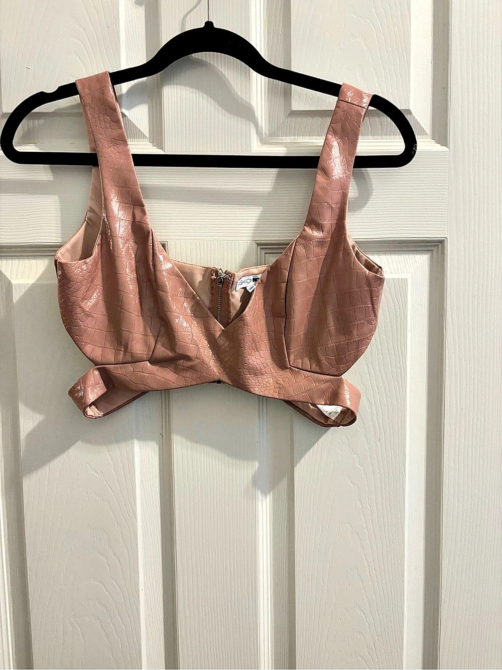 Fashion Nova Crocodile Texture Crop Top Pink Medium